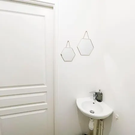 Sweet Apartment