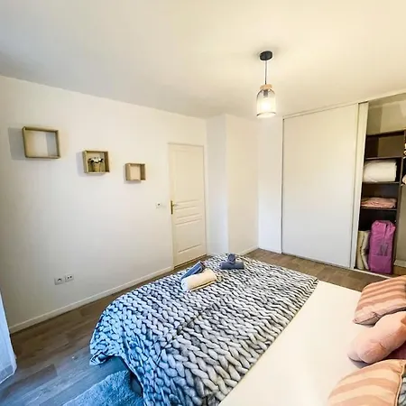 Sweet Apartment Bussy-Saint-Georges