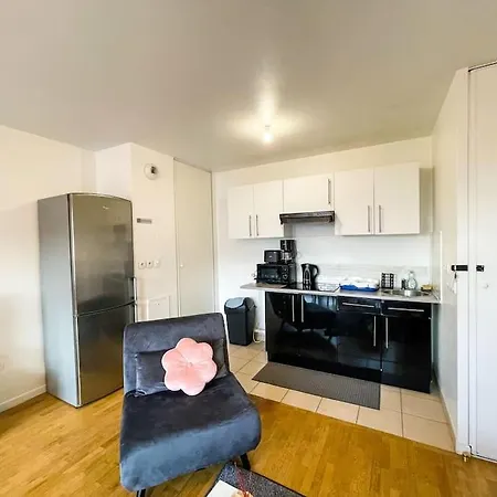 Apartment Sweet *
